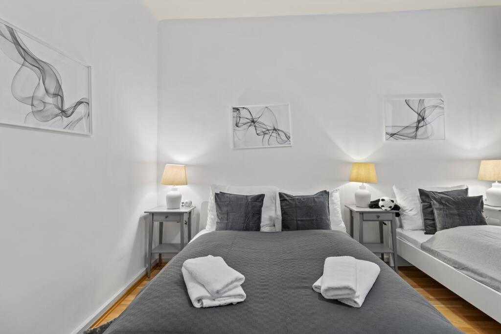 Modern Apartment Close To Center - 2Br Wenen Buitenkant foto