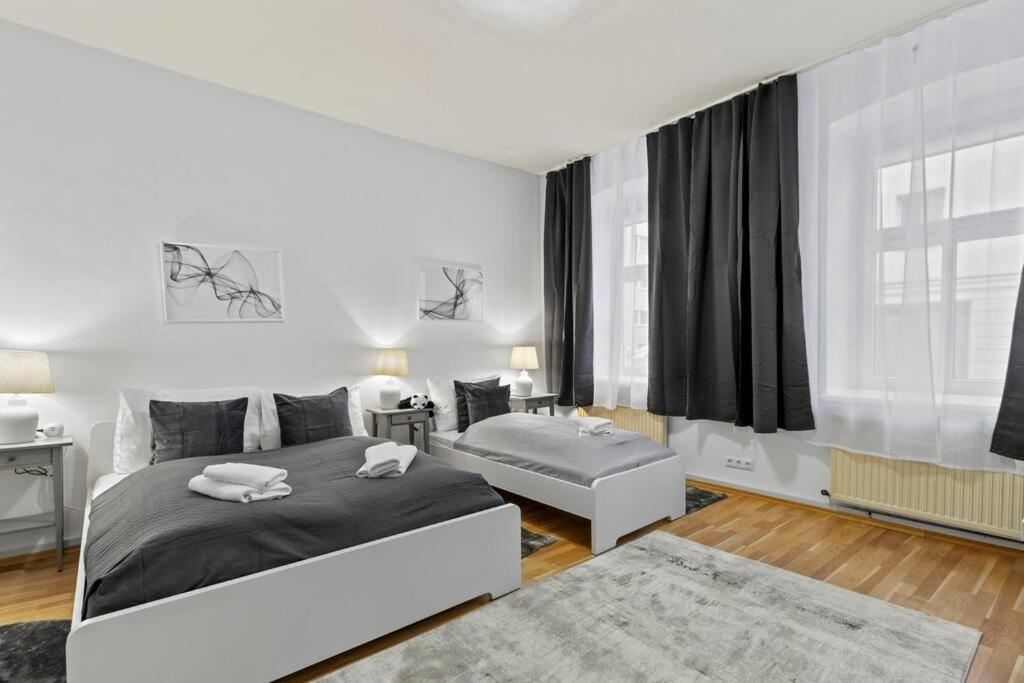 Modern Apartment Close To Center - 2Br Wenen Buitenkant foto